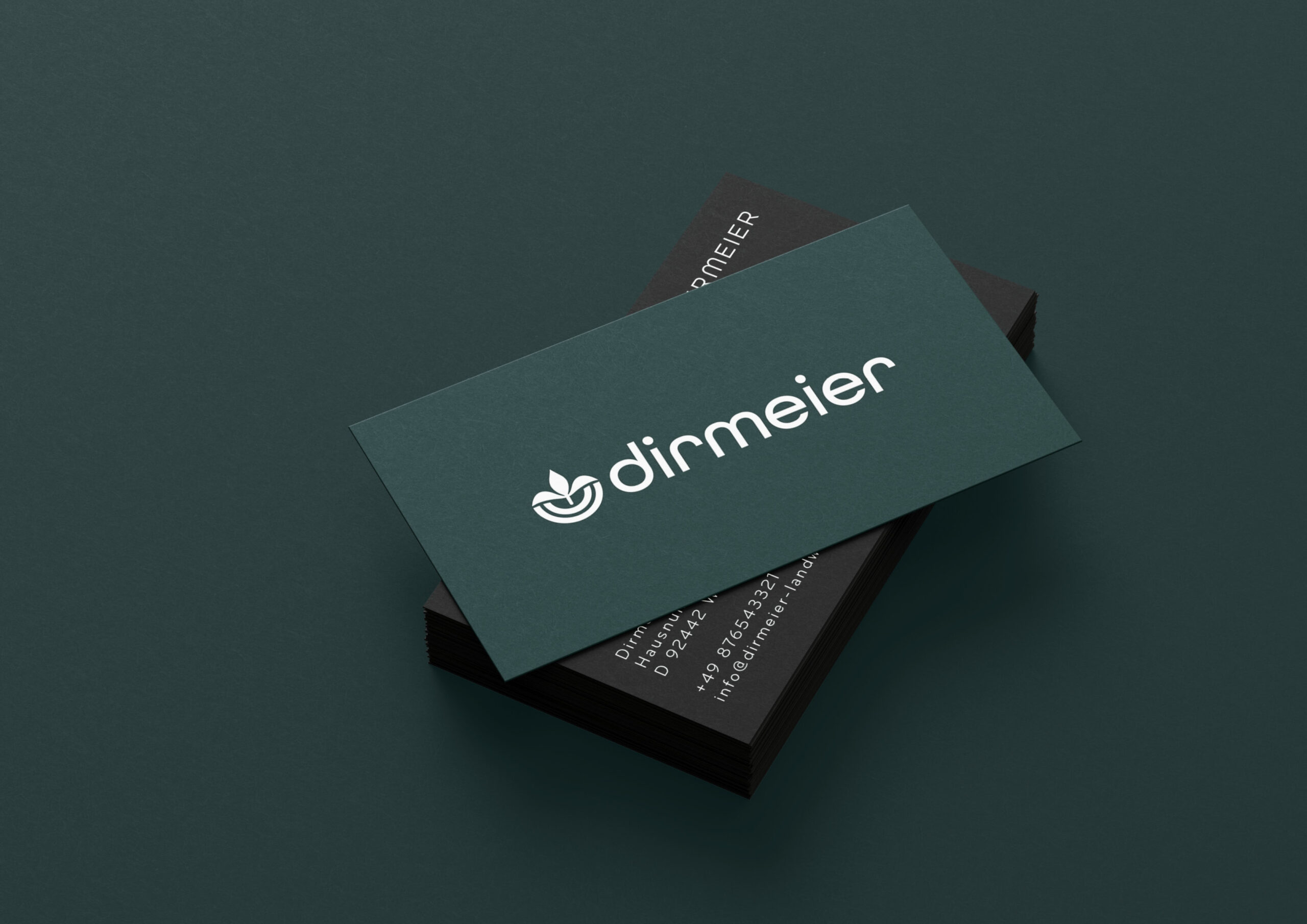 businesscard_dirmeier_mockup_dunkelgrün